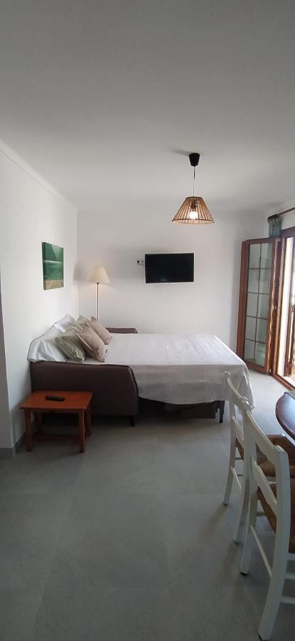 Apartamentos Villa Primera Cala Figuera  Buitenkant foto