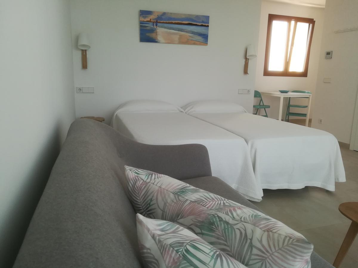 Apartamentos Villa Primera Cala Figuera  Buitenkant foto